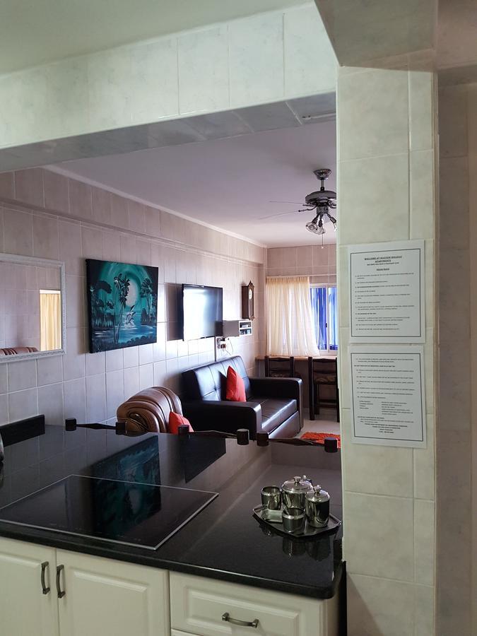 Beach Frond Apartment Amanzimtoti Zewnętrze zdjęcie